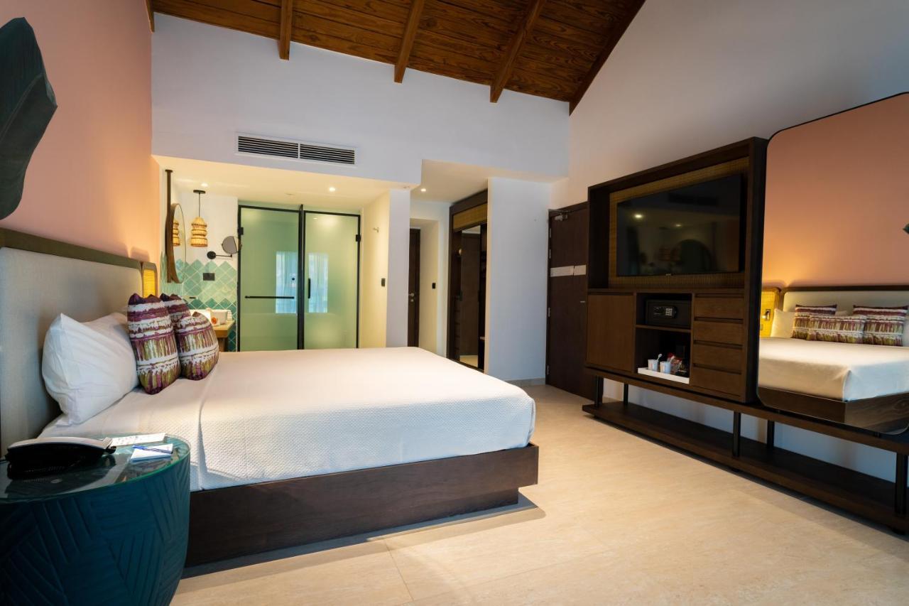 Tropical Deluxe Princess 5* Punta Cana